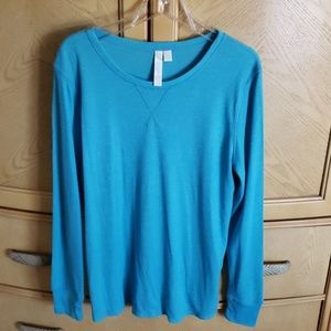 Green tea long sleeve thermal shirt